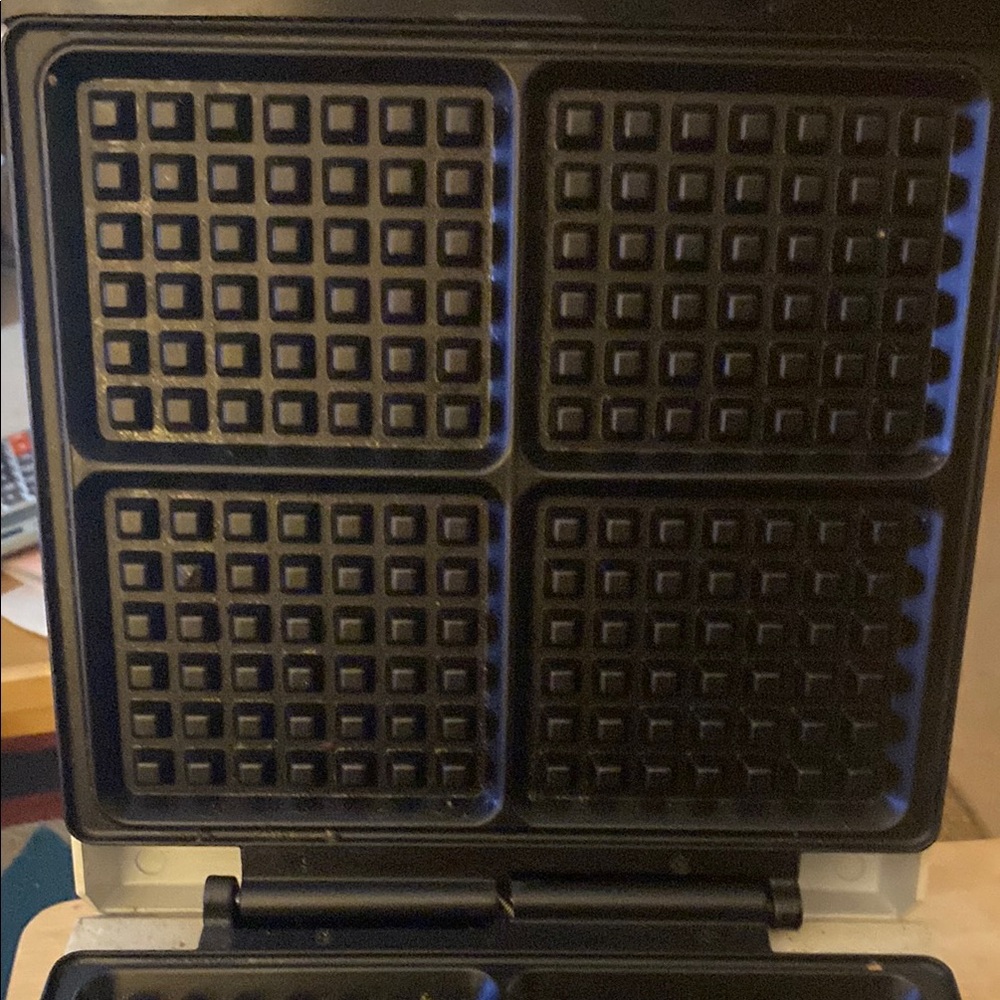 Family Waffle Maker